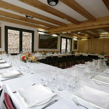 Hostal La Muntanya Castellar De N'Hug Esterno foto
