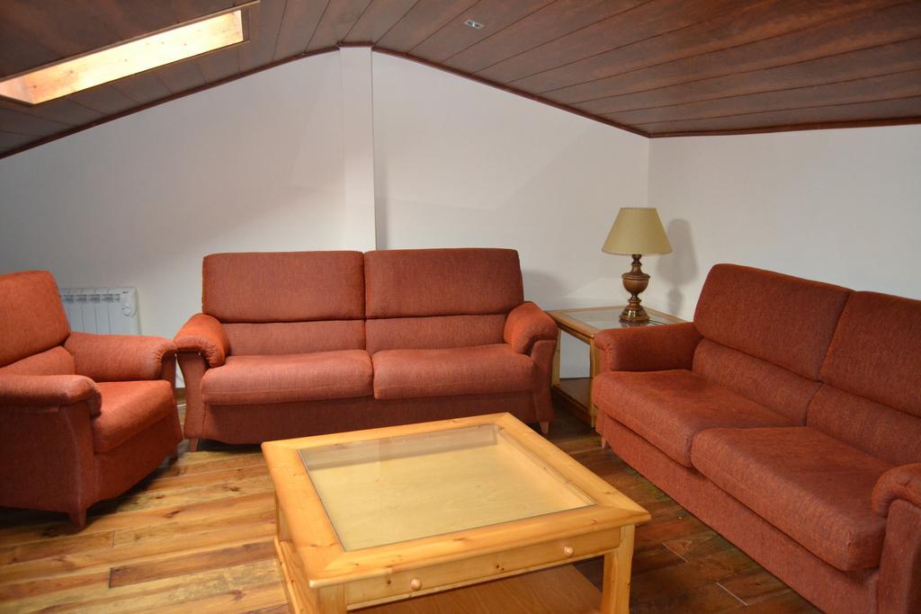 Hostal La Muntanya Castellar De N'Hug Esterno foto